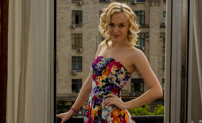 Диночка, 23 года, 5 размер груди